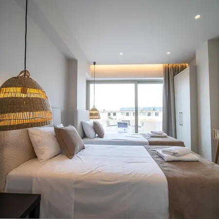 別荘 Grand House - Private Outdoor Jacuzzi - Sleeps 6 ヘルソニソス