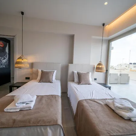 Grand House - Center - Sleeps 6 Holiday home *