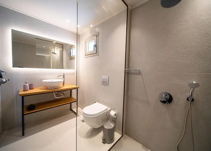 Grand House - Private Outdoor Jacuzzi - Sleeps 6 Dom wakacyjny *