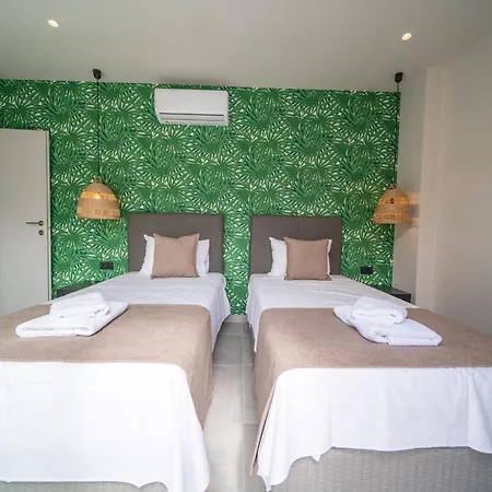 Hébergement de vacances Grand House - Private Outdoor Jacuzzi - Sleeps 6 Hersónissos