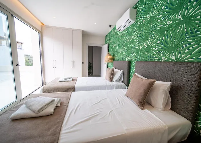 Grand House - Private Outdoor Jacuzzi - Sleeps 6 Prázdninový dům